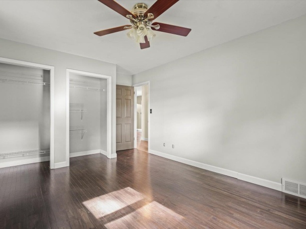 212 North, DURAND, Illinois 61024, 2 Bedrooms Bedrooms, ,2 BathroomsBathrooms,House,For Sale,North,202604585