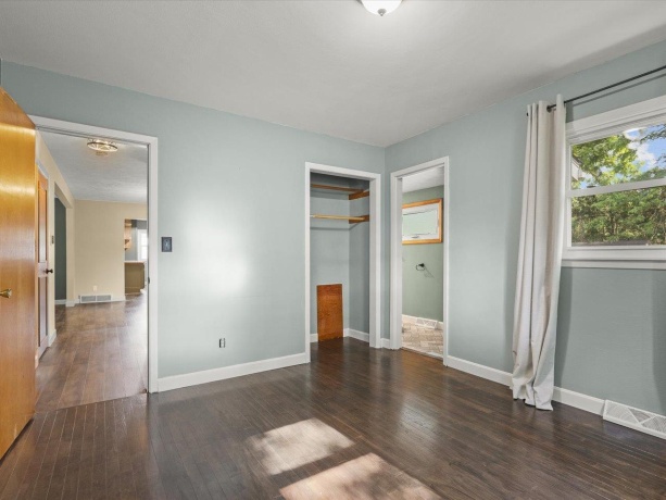212 North, DURAND, Illinois 61024, 2 Bedrooms Bedrooms, ,2 BathroomsBathrooms,House,For Sale,North,202604585