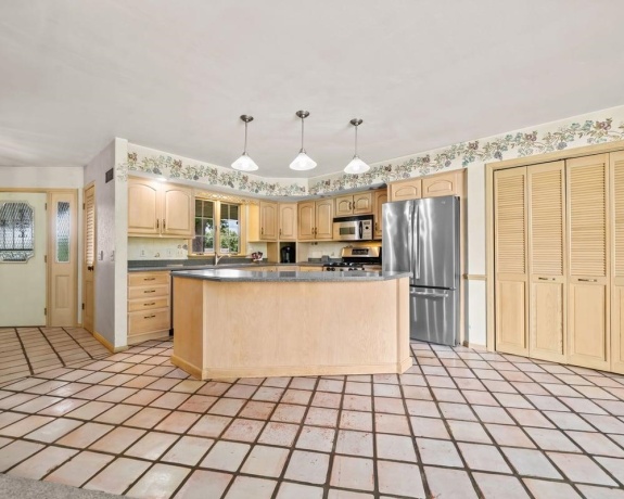 8625 Byron Hills, BYRON, Illinois 61010, 4 Bedrooms Bedrooms, ,4 BathroomsBathrooms,House,For Sale,Byron Hills,202604587