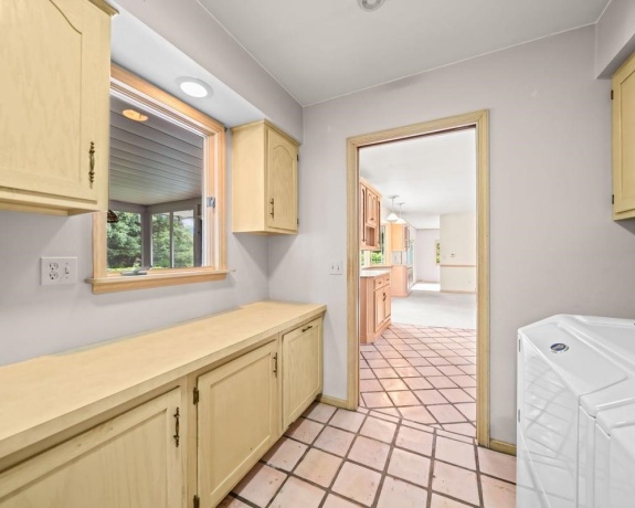 8625 Byron Hills, BYRON, Illinois 61010, 4 Bedrooms Bedrooms, ,4 BathroomsBathrooms,House,For Sale,Byron Hills,202604587