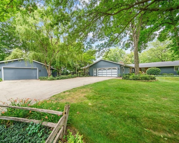 8625 Byron Hills, BYRON, Illinois 61010, 4 Bedrooms Bedrooms, ,4 BathroomsBathrooms,House,For Sale,Byron Hills,202604587
