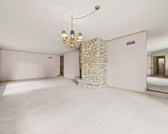 8625 Byron Hills, BYRON, Illinois 61010, 4 Bedrooms Bedrooms, ,4 BathroomsBathrooms,House,For Sale,Byron Hills,202604587