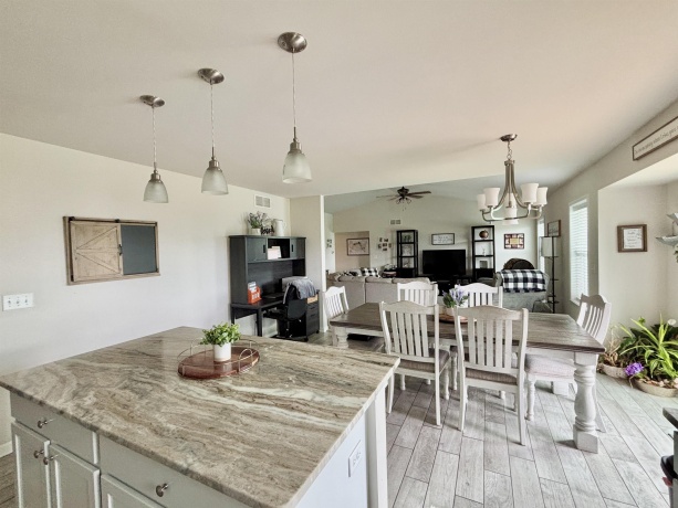 205 Sundance, CAPRON, Illinois 61012, 3 Bedrooms Bedrooms, ,2 BathroomsBathrooms,House,For Sale,Sundance,202604093