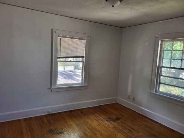 1402 Church, ROCKFORD, Illinois 61103, ,2 Units,For Sale,Church,202604589