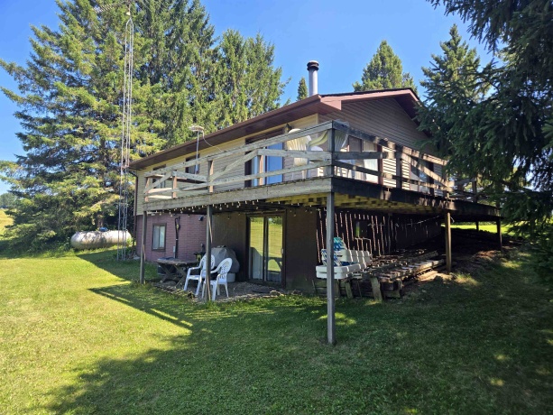11A51 Fairway, APPLE RIVER, Illinois 61001, 3 Bedrooms Bedrooms, ,2 BathroomsBathrooms,House,For Sale,Fairway,202604590