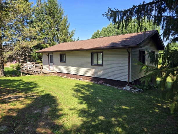 11A51 Fairway, APPLE RIVER, Illinois 61001, 3 Bedrooms Bedrooms, ,2 BathroomsBathrooms,House,For Sale,Fairway,202604590