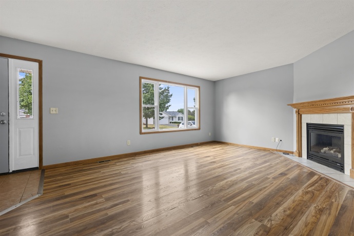 3122 Chanters, ROCKFORD, Illinois 61109, 3 Bedrooms Bedrooms, ,2 BathroomsBathrooms,House,For Sale,Chanters,202604591