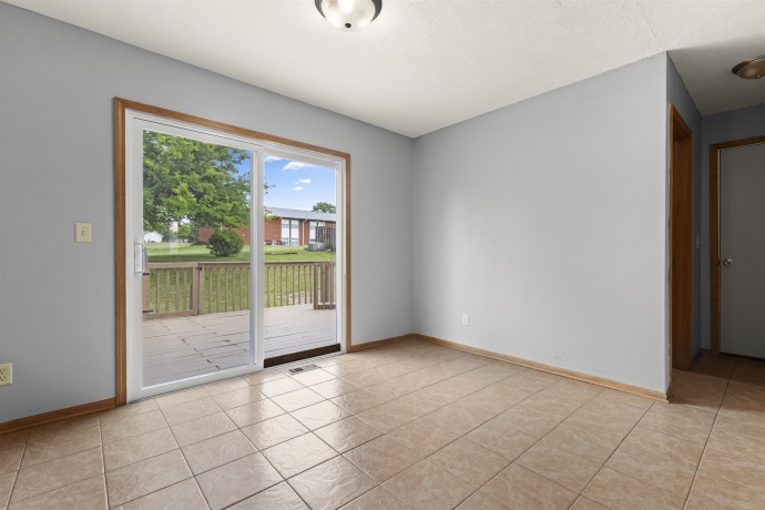 3122 Chanters, ROCKFORD, Illinois 61109, 3 Bedrooms Bedrooms, ,2 BathroomsBathrooms,House,For Sale,Chanters,202604591