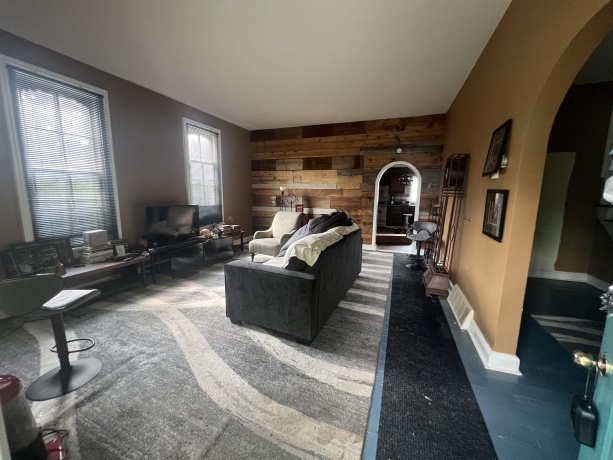 202 Lincoln, MOUNT CARROLL, Illinois 61053, 3 Bedrooms Bedrooms, ,2 BathroomsBathrooms,House,For Sale,Lincoln,202604600