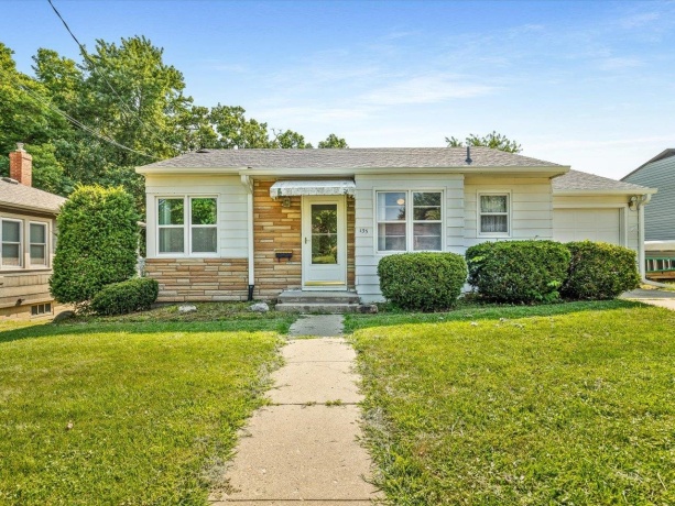 133 Park, FREEPORT, Illinois 61032, 2 Bedrooms Bedrooms, ,1 BathroomBathrooms,House,For Sale,Park,202604601