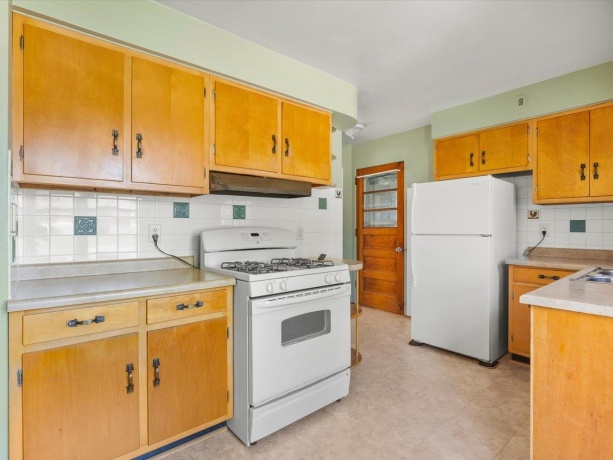 133 Park, FREEPORT, Illinois 61032, 2 Bedrooms Bedrooms, ,1 BathroomBathrooms,House,For Sale,Park,202604601