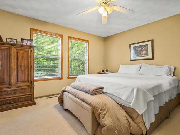 15635 Taylor, SOUTH BELOIT, Illinois 61080, 3 Bedrooms Bedrooms, ,2 BathroomsBathrooms,House,For Sale,Taylor,202604602