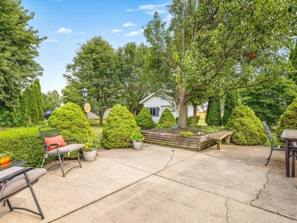 15635 Taylor, SOUTH BELOIT, Illinois 61080, 3 Bedrooms Bedrooms, ,2 BathroomsBathrooms,House,For Sale,Taylor,202604602