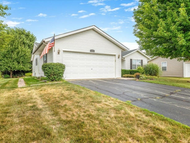 15635 Taylor, SOUTH BELOIT, Illinois 61080, 3 Bedrooms Bedrooms, ,2 BathroomsBathrooms,House,For Sale,Taylor,202604602