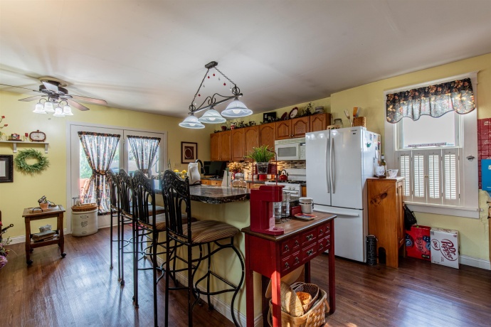 96 Railroad, LA MOILLE, Illinois 61330, 4 Bedrooms Bedrooms, ,1 BathroomBathrooms,House,For Sale,Railroad,202604603