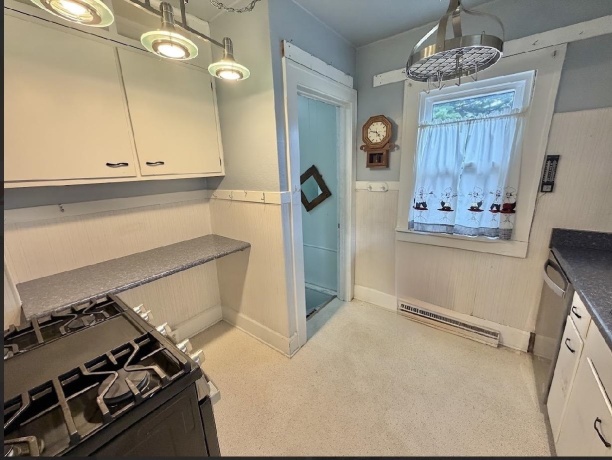 532 River, LOVES PARK, Illinois 61111, 2 Bedrooms Bedrooms, ,1 BathroomBathrooms,House,For Sale,River,202604606