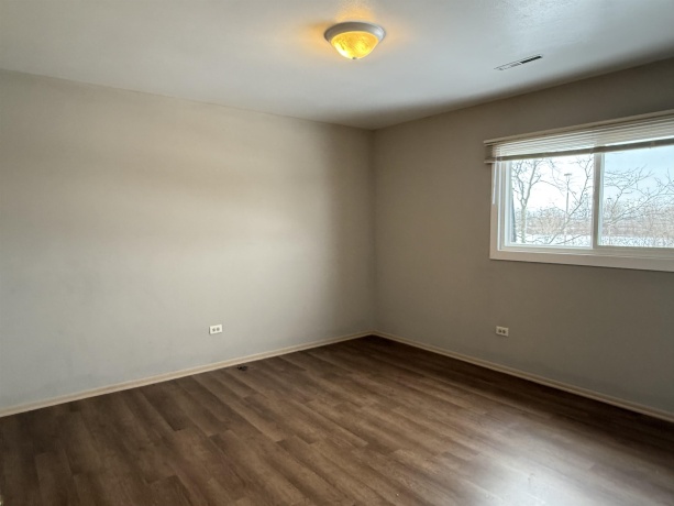 1020 9th, HARVARD, Illinois 60033, ,3 - 4 Units,For Sale,9th,202604609