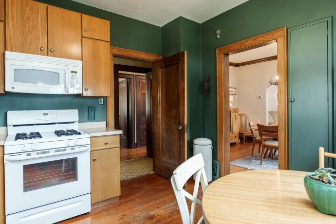 626 SMITH, ROCKFORD, Illinois 61107, 2 Bedrooms Bedrooms, ,1 BathroomBathrooms,House,For Sale,SMITH,202604611