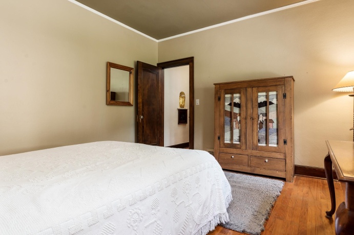 626 SMITH, ROCKFORD, Illinois 61107, 2 Bedrooms Bedrooms, ,1 BathroomBathrooms,House,For Sale,SMITH,202604611