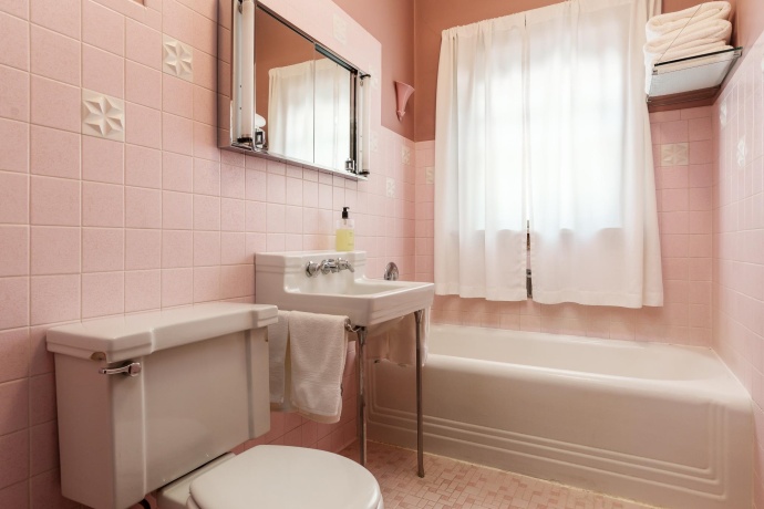 626 SMITH, ROCKFORD, Illinois 61107, 2 Bedrooms Bedrooms, ,1 BathroomBathrooms,House,For Sale,SMITH,202604611