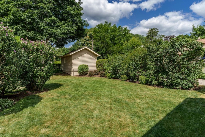 626 SMITH, ROCKFORD, Illinois 61107, 2 Bedrooms Bedrooms, ,1 BathroomBathrooms,House,For Sale,SMITH,202604611