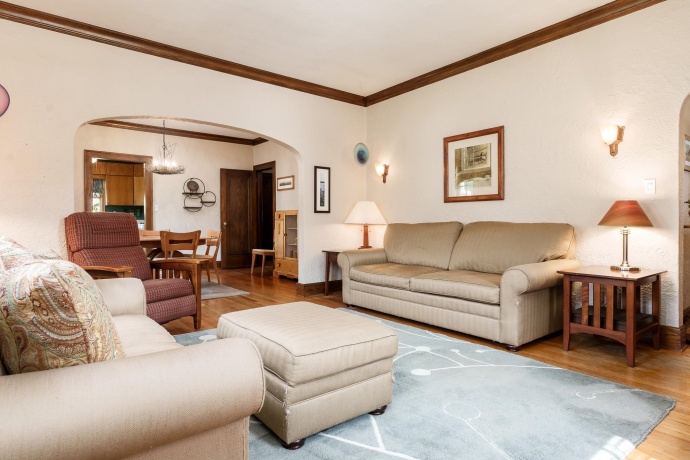 626 SMITH, ROCKFORD, Illinois 61107, 2 Bedrooms Bedrooms, ,1 BathroomBathrooms,House,For Sale,SMITH,202604611