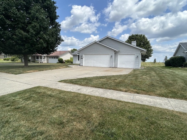2920 Kregel, ROCKFORD, Illinois 61109, 3 Bedrooms Bedrooms, ,3 BathroomsBathrooms,House,For Sale,Kregel,202604477