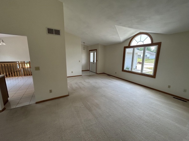 2920 Kregel, ROCKFORD, Illinois 61109, 3 Bedrooms Bedrooms, ,3 BathroomsBathrooms,House,For Sale,Kregel,202604477