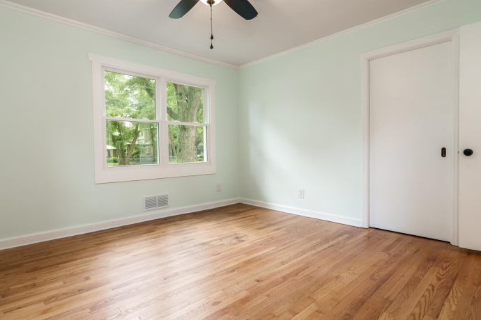 2916 Rural, ROCKFORD, Illinois 61107, 5 Bedrooms Bedrooms, ,2 BathroomsBathrooms,House,For Sale,Rural,202604621