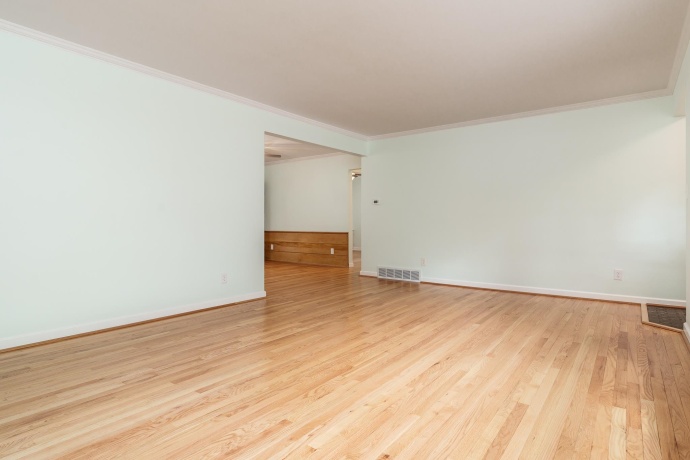 2916 Rural, ROCKFORD, Illinois 61107, 5 Bedrooms Bedrooms, ,2 BathroomsBathrooms,House,For Sale,Rural,202604621