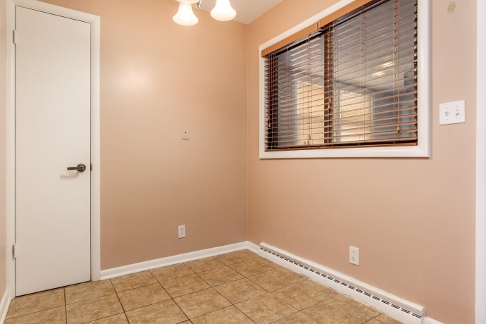1811 RANDOLPH, ROCKFORD, Illinois 61103, 3 Bedrooms Bedrooms, ,1 BathroomBathrooms,House,For Sale,RANDOLPH,202604623