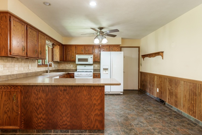 4315 ROCKTON, ROCKTON, Illinois 61072, 3 Bedrooms Bedrooms, ,2 BathroomsBathrooms,House,For Sale,ROCKTON,202604624