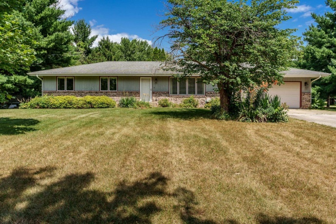 4315 ROCKTON, ROCKTON, Illinois 61072, 3 Bedrooms Bedrooms, ,2 BathroomsBathrooms,House,For Sale,ROCKTON,202604624