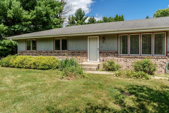 4315 ROCKTON, ROCKTON, Illinois 61072, 3 Bedrooms Bedrooms, ,2 BathroomsBathrooms,House,For Sale,ROCKTON,202604624
