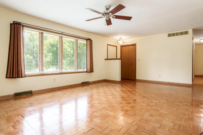 4315 ROCKTON, ROCKTON, Illinois 61072, 3 Bedrooms Bedrooms, ,2 BathroomsBathrooms,House,For Sale,ROCKTON,202604624