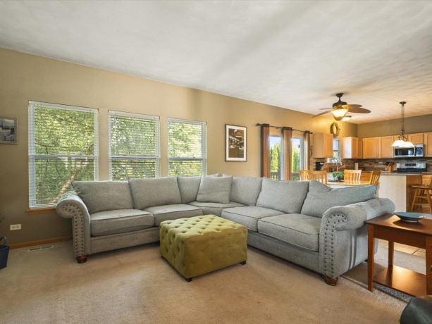 305 Greenbriar, POPLAR GROVE, Illinois 61065, 4 Bedrooms Bedrooms, ,2 BathroomsBathrooms,House,For Sale,Greenbriar,202604625