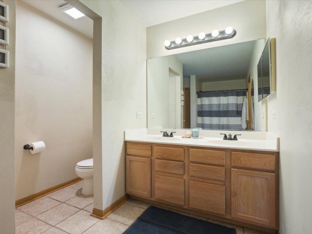 305 Greenbriar, POPLAR GROVE, Illinois 61065, 4 Bedrooms Bedrooms, ,2 BathroomsBathrooms,House,For Sale,Greenbriar,202604625