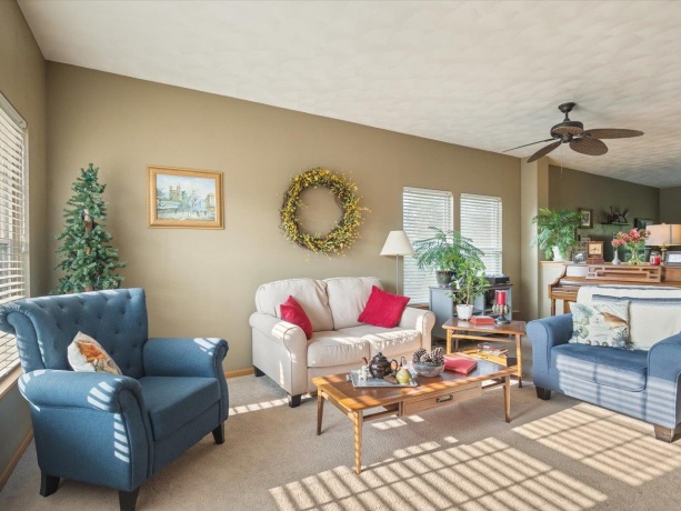 305 Greenbriar, POPLAR GROVE, Illinois 61065, 4 Bedrooms Bedrooms, ,2 BathroomsBathrooms,House,For Sale,Greenbriar,202604625