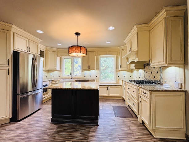 4416 Eaton, ROCKFORD, Illinois 61114, 4 Bedrooms Bedrooms, ,2 BathroomsBathrooms,House,For Sale,Eaton,202604627