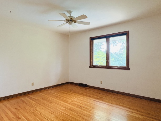 4416 Eaton, ROCKFORD, Illinois 61114, 4 Bedrooms Bedrooms, ,2 BathroomsBathrooms,House,For Sale,Eaton,202604627