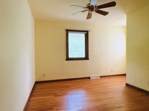 4416 Eaton, ROCKFORD, Illinois 61114, 4 Bedrooms Bedrooms, ,2 BathroomsBathrooms,House,For Sale,Eaton,202604627