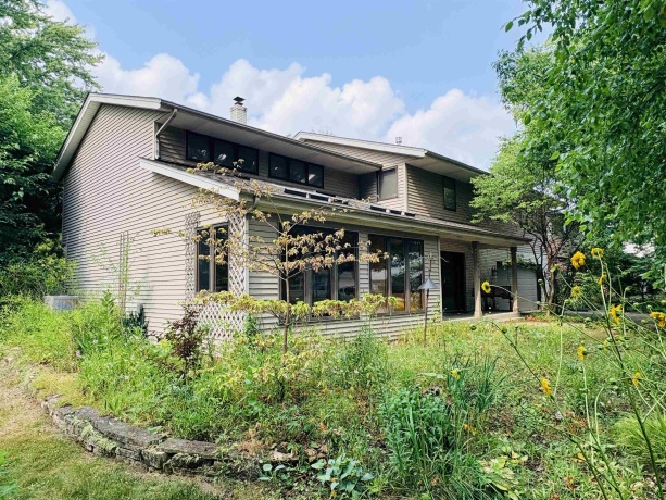 4416 Eaton, ROCKFORD, Illinois 61114, 4 Bedrooms Bedrooms, ,2 BathroomsBathrooms,House,For Sale,Eaton,202604627