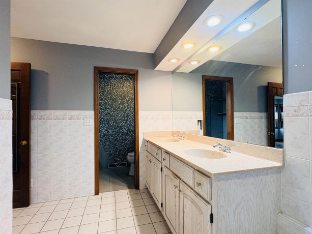 4416 Eaton, ROCKFORD, Illinois 61114, 4 Bedrooms Bedrooms, ,2 BathroomsBathrooms,House,For Sale,Eaton,202604627