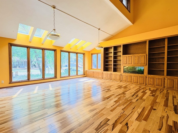 4416 Eaton, ROCKFORD, Illinois 61114, 4 Bedrooms Bedrooms, ,2 BathroomsBathrooms,House,For Sale,Eaton,202604627