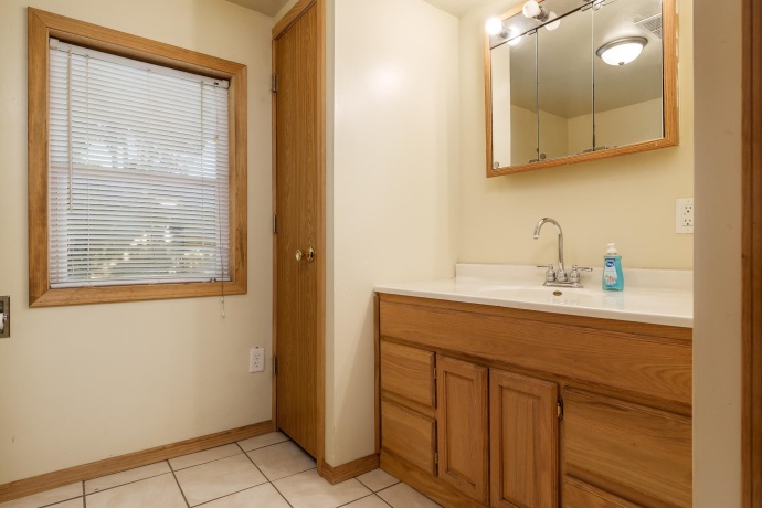 2010 New Milford School, ROCKFORD, Illinois 61109, 3 Bedrooms Bedrooms, ,1 BathroomBathrooms,House,For Sale,New Milford School,202604628