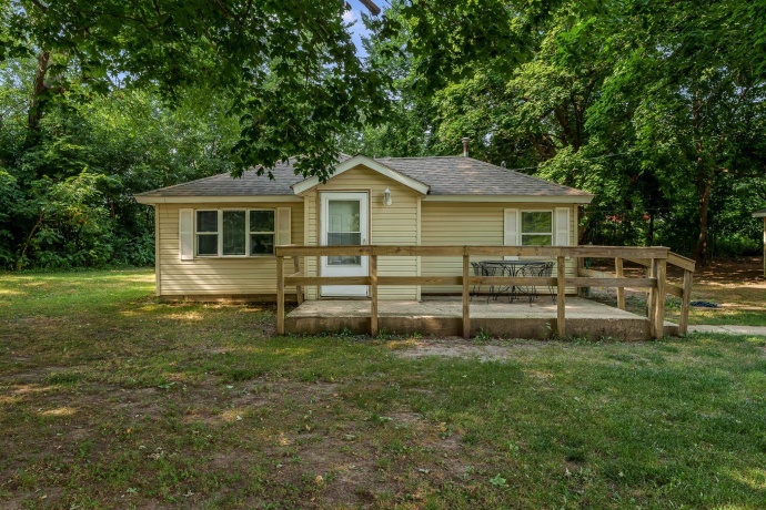 2010 New Milford School, ROCKFORD, Illinois 61109, 3 Bedrooms Bedrooms, ,1 BathroomBathrooms,House,For Sale,New Milford School,202604628