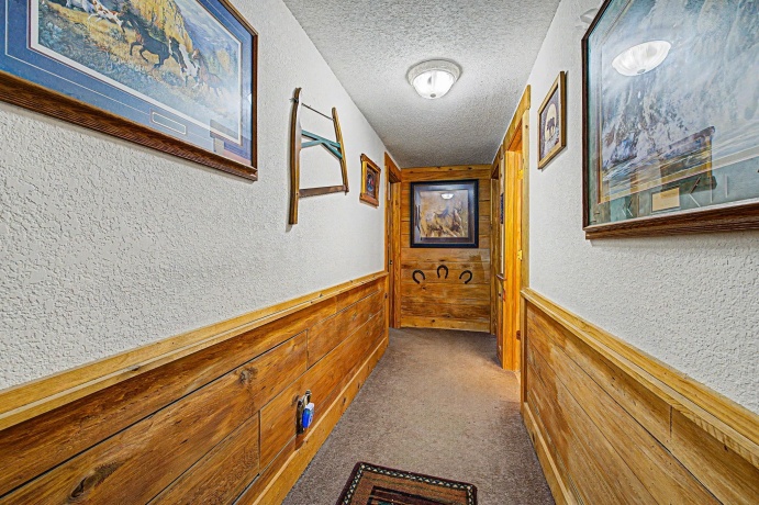 11 Heatherdowns, GALENA, Illinois 61036, 4 Bedrooms Bedrooms, ,3 BathroomsBathrooms,House,For Sale,Heatherdowns,202604631