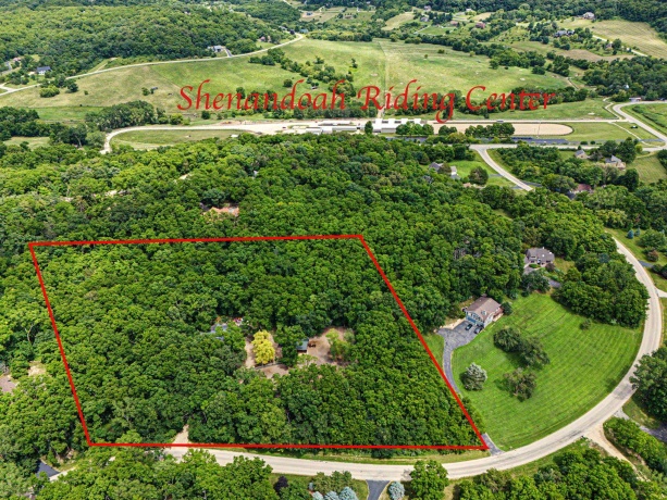 11 Heatherdowns, GALENA, Illinois 61036, 4 Bedrooms Bedrooms, ,3 BathroomsBathrooms,House,For Sale,Heatherdowns,202604631