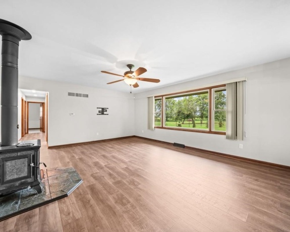 12048 Tower, BYRON, Illinois 61010, 3 Bedrooms Bedrooms, ,2 BathroomsBathrooms,House,For Sale,Tower,202604632