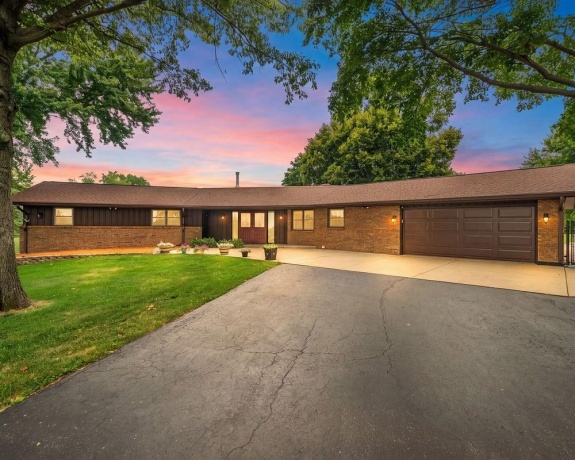 12048 Tower, BYRON, Illinois 61010, 3 Bedrooms Bedrooms, ,2 BathroomsBathrooms,House,For Sale,Tower,202604632